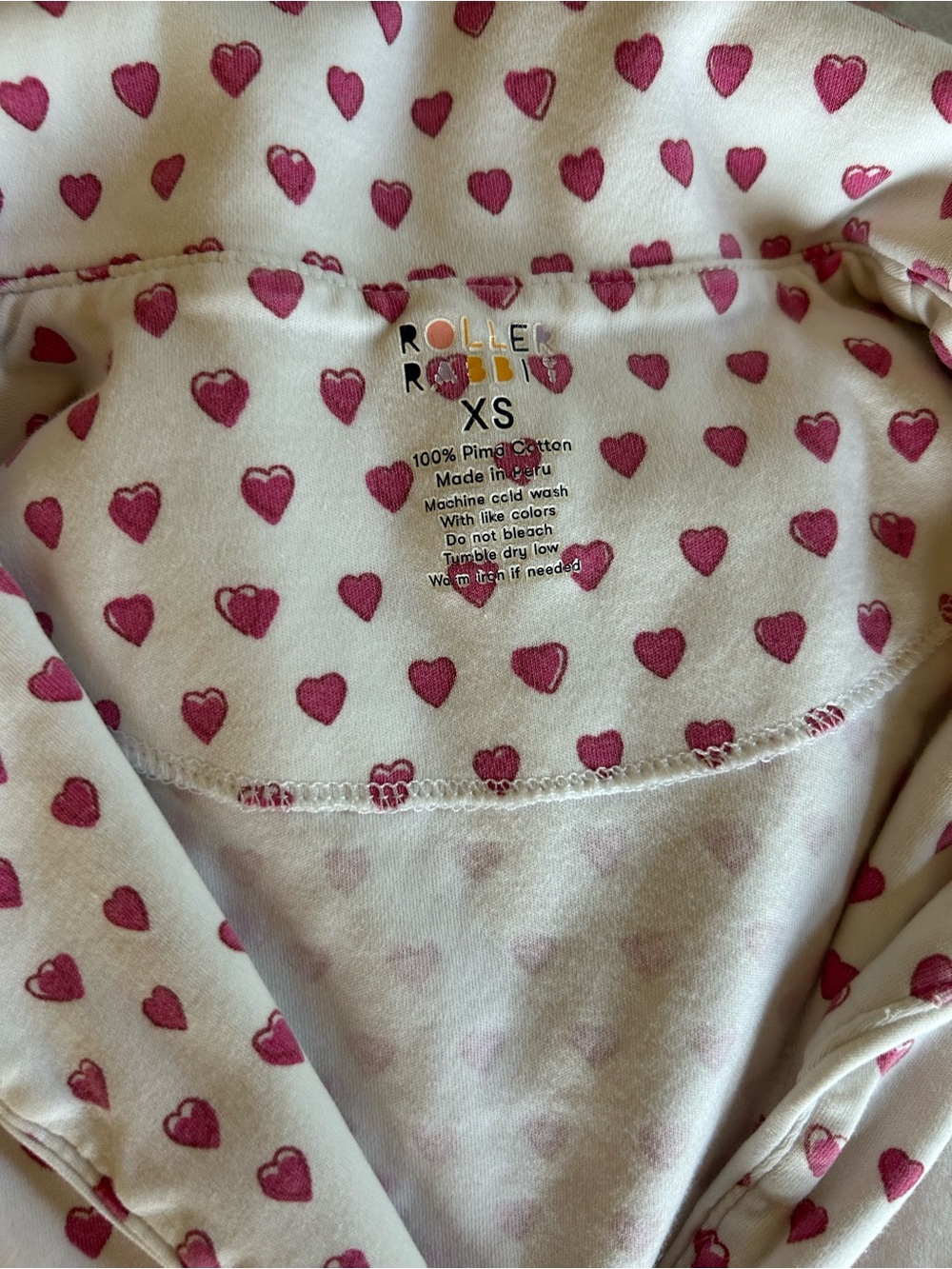 Roller Rabbit White Pajama Set with Pink Heart Print - Picture 7 of 7